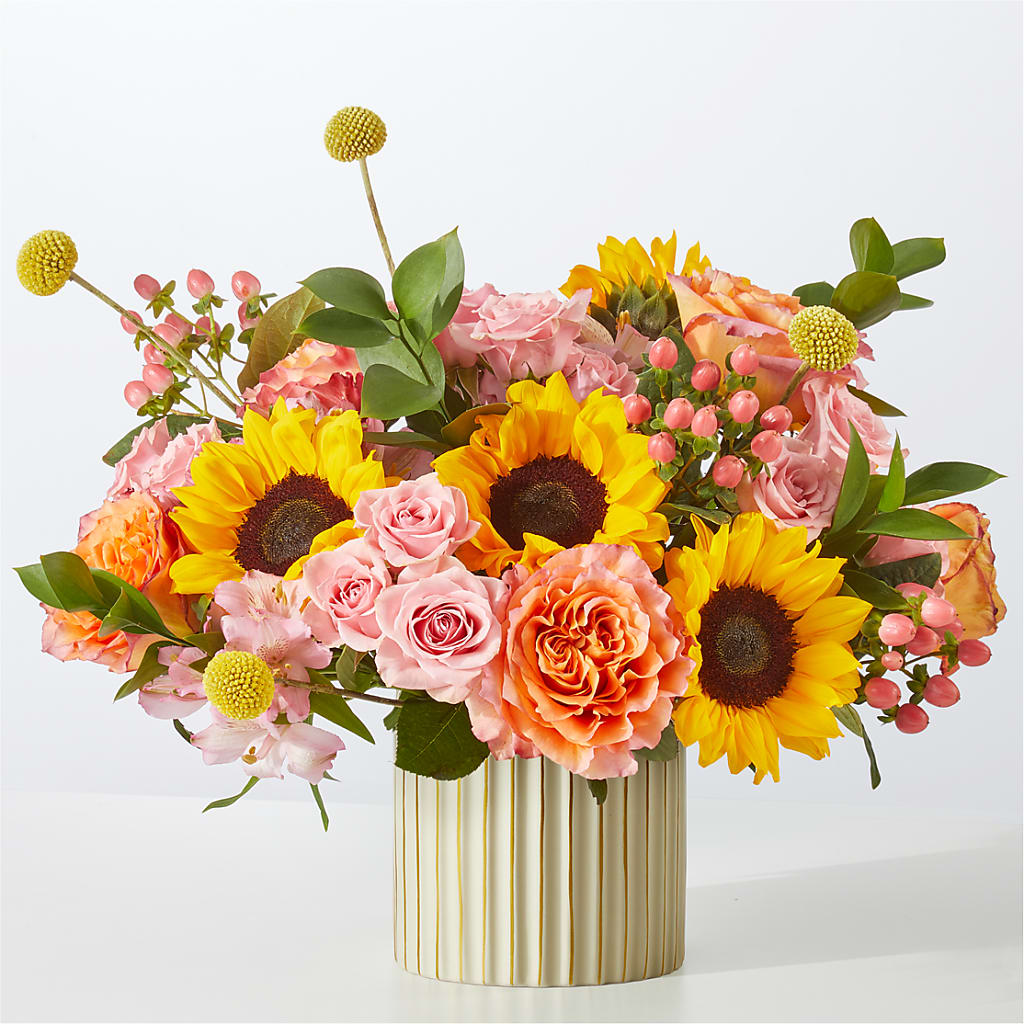 Sun's Out Bouquet – Militaryflorist.com, Tontitown AR