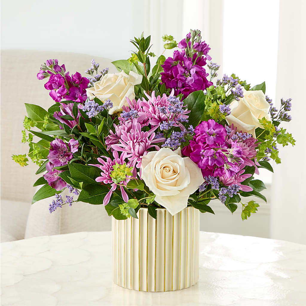 The Boutique Bouquet – Militaryflorist.com, Tontitown AR