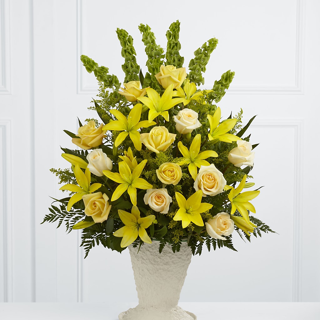Golden Memories Arrangement – Militaryflorist.com, Tontitown AR