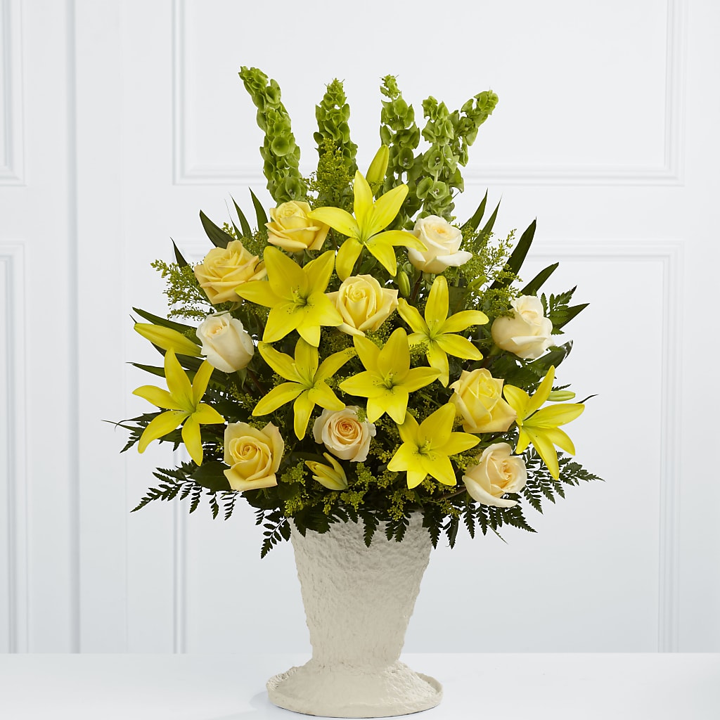 Golden Memories Arrangement – Militaryflorist.com, Tontitown AR
