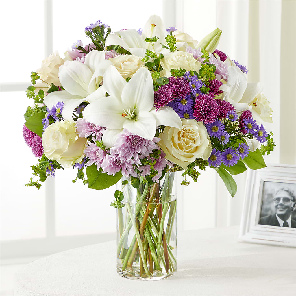 Wishing Peace Bouquet – Militaryflorist.com, Tontitown AR