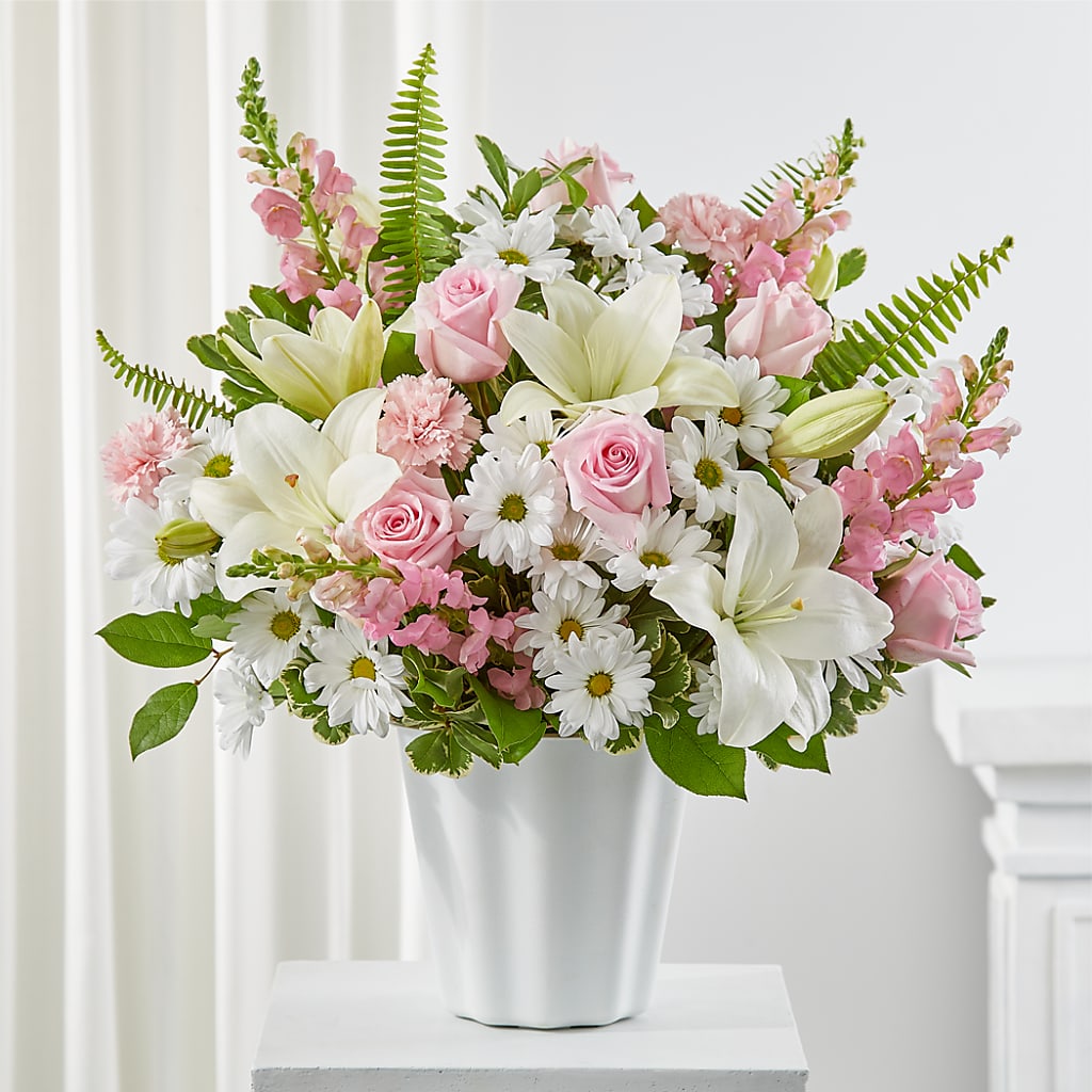 Soft Touch Tabletop Basket – Militaryflorist.com, Tontitown AR