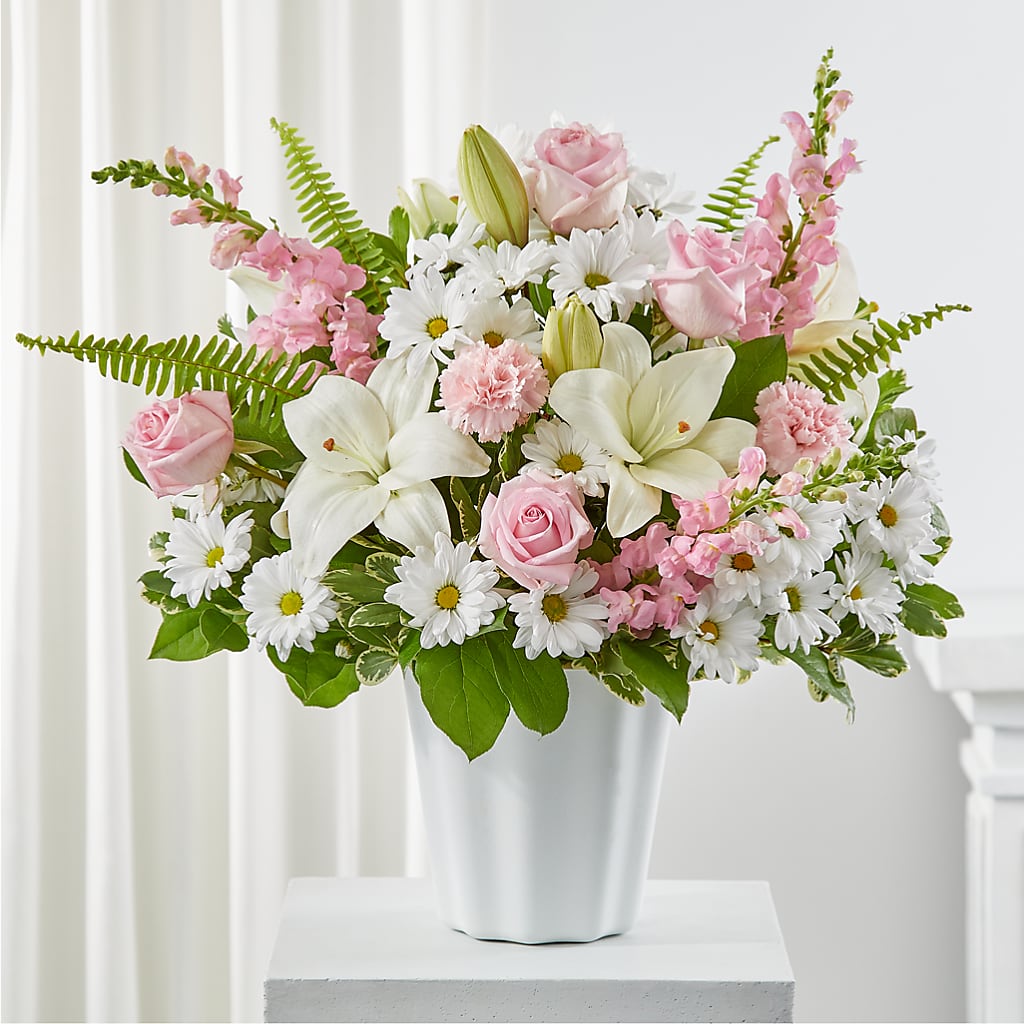 Soft Touch Tabletop Basket – Militaryflorist.com, Tontitown AR