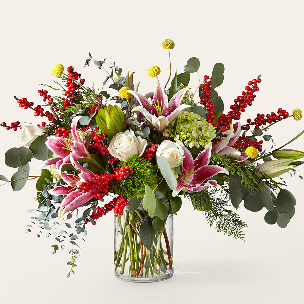 Berry & Bright Bouquet – Militaryflorist.com, Tontitown AR