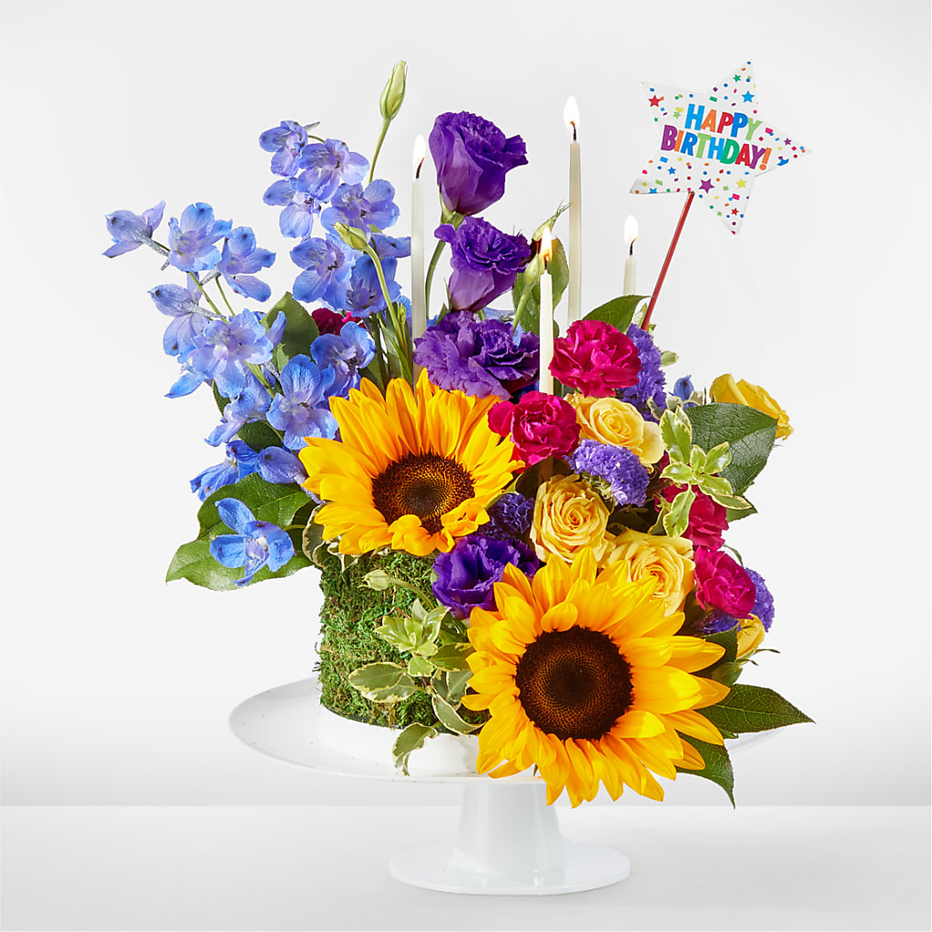 Star of the Day Floral Cake – Militaryflorist.com, Tontitown AR