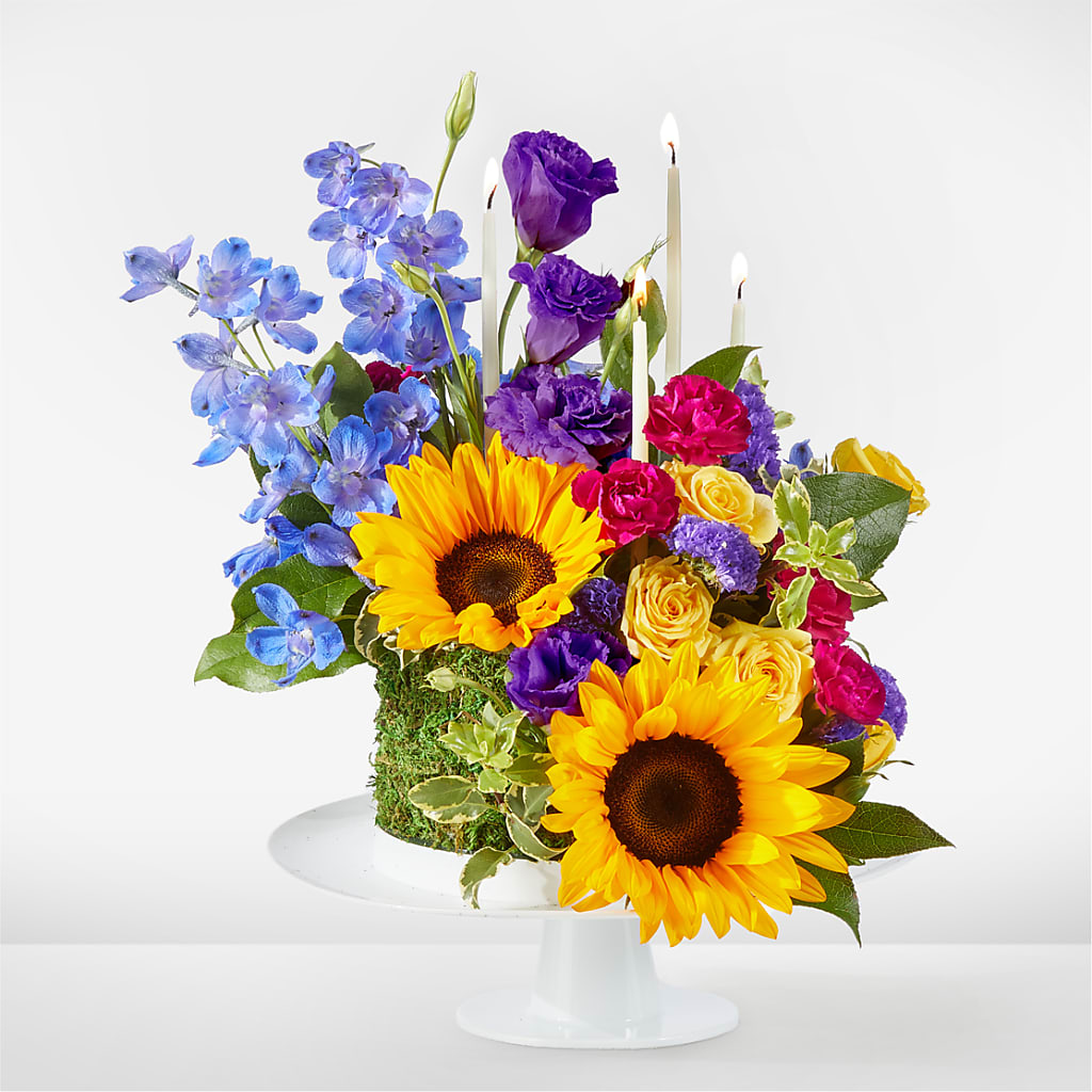 Star of the Day Floral Cake – Militaryflorist.com, Tontitown AR