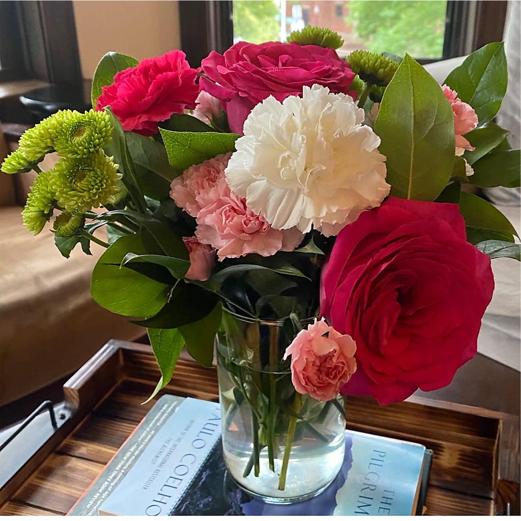 Sweet & Pretty Bouquet –  Militaryflorist.com, Tontitown AR