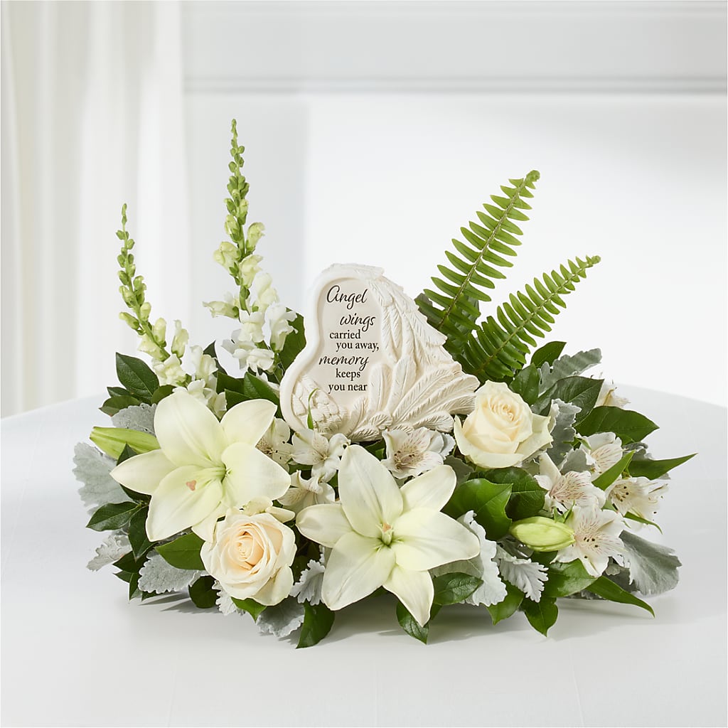 Holding You Close Arrangement –  Militaryflorist.com, Tontitown AR