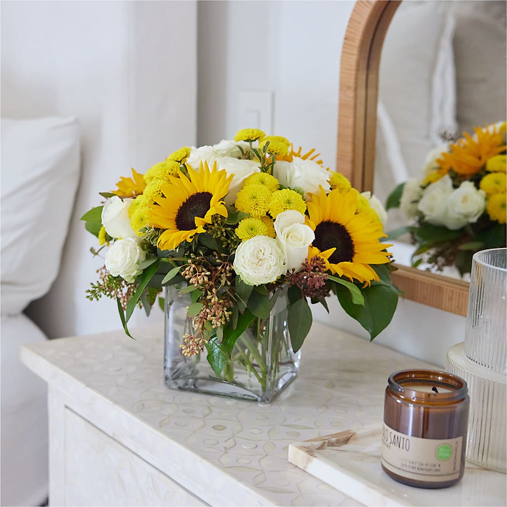 Luminous Morning Bouquet –  Militaryflorist.com, Tontitown AR