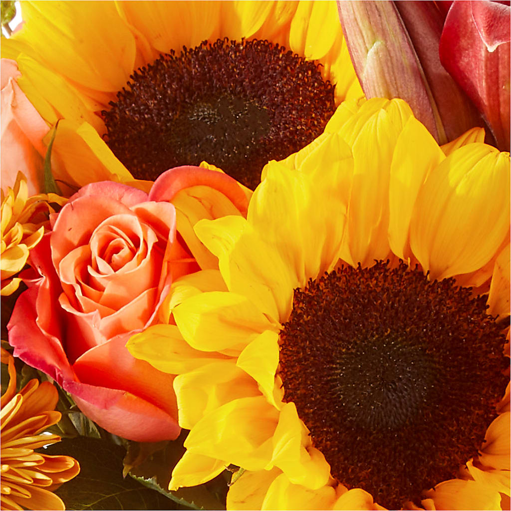 Acorn Lane Bouquet –  Militaryflorist.com, Tontitown AR