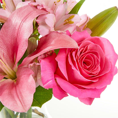 Lots of Love Bouquet –  Militaryflorist.com, Tontitown AR