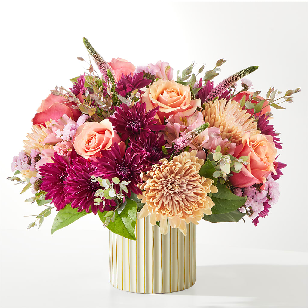 Berry Cobbler Bouquet with Ivory Vase –  Militaryflorist.com, Tontitown AR