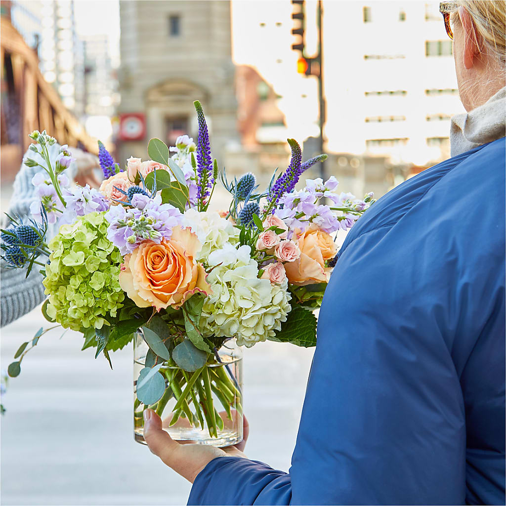Porch Swing Bouquet –  Militaryflorist.com, Tontitown AR