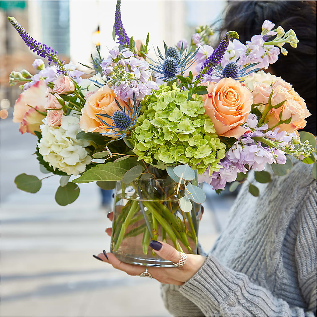 Porch Swing Bouquet –  Militaryflorist.com, Tontitown AR