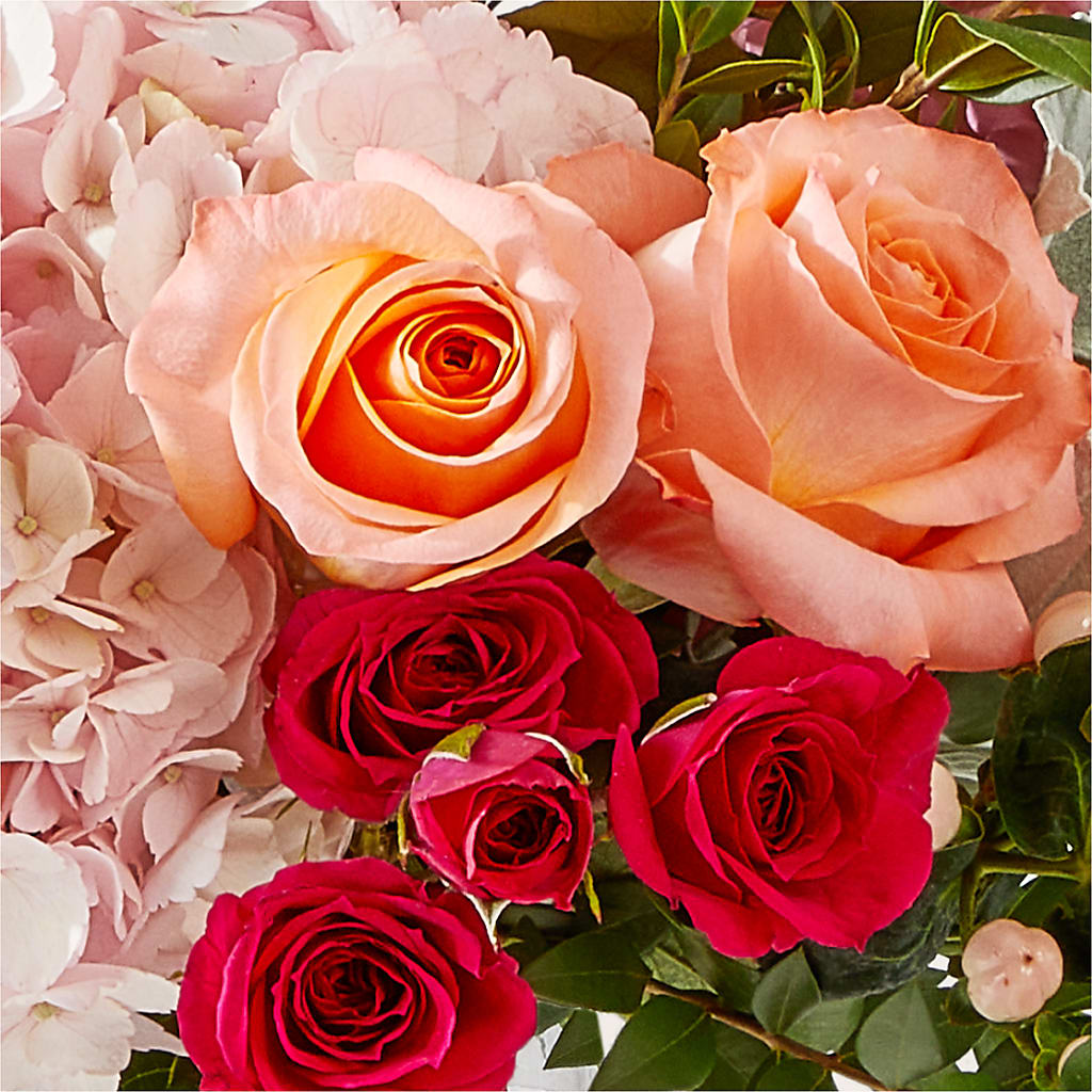 Glitz & Glam Bouquet –  Militaryflorist.com, Tontitown AR