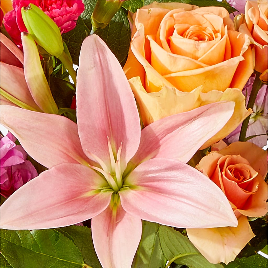 Bisous Bouquet –  Militaryflorist.com, Tontitown AR